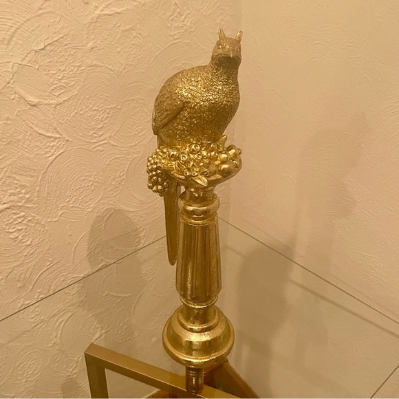 Gold Table Decor - Picture 2 of 9